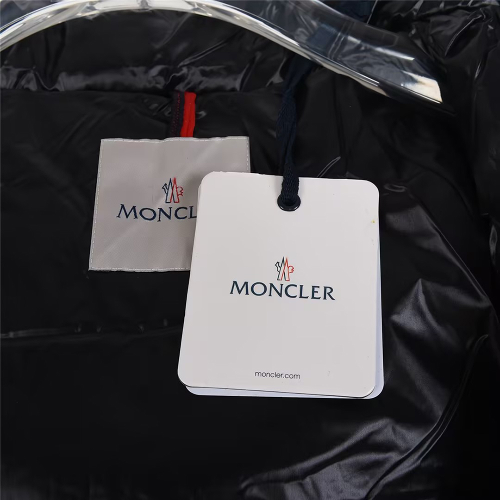 Moncler Classic Slim Fit Fox Fur Collar