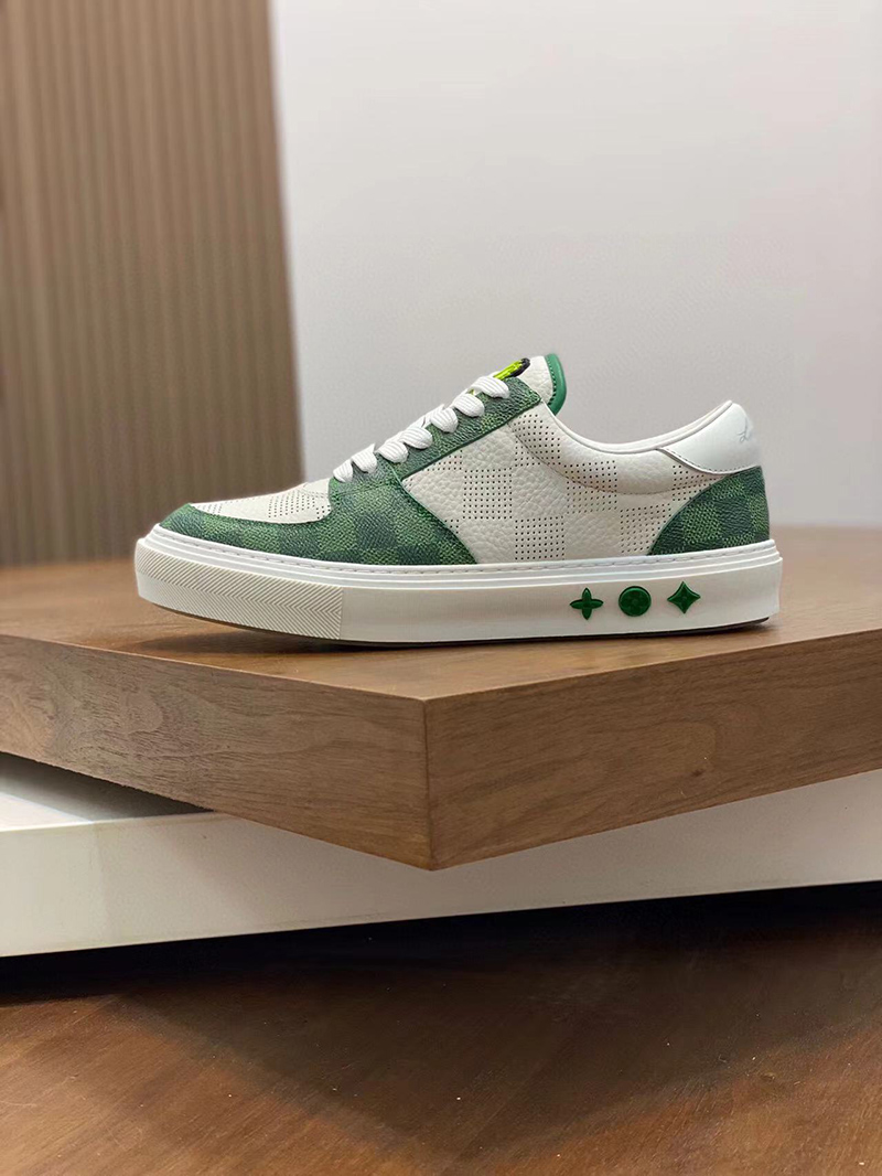 Louis Vuitton Monogram sneakers
