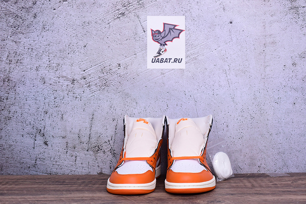 AIR JORDAN 1 HIGH OG 