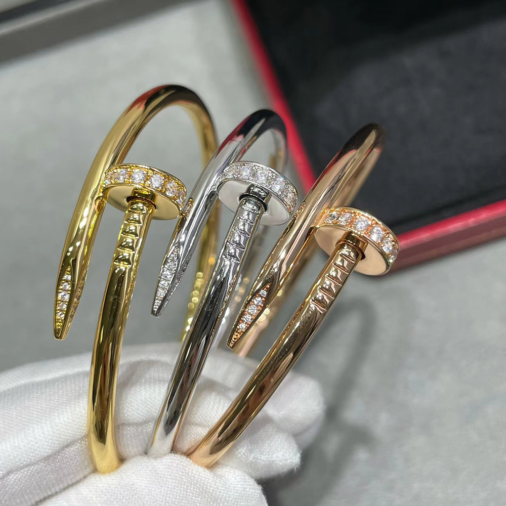 Cartier Juste un Clou bracelet