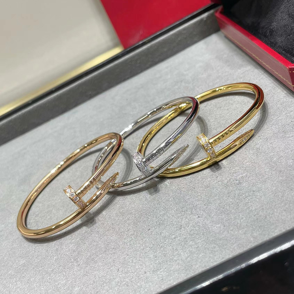 Cartier Juste un Clou bracelet