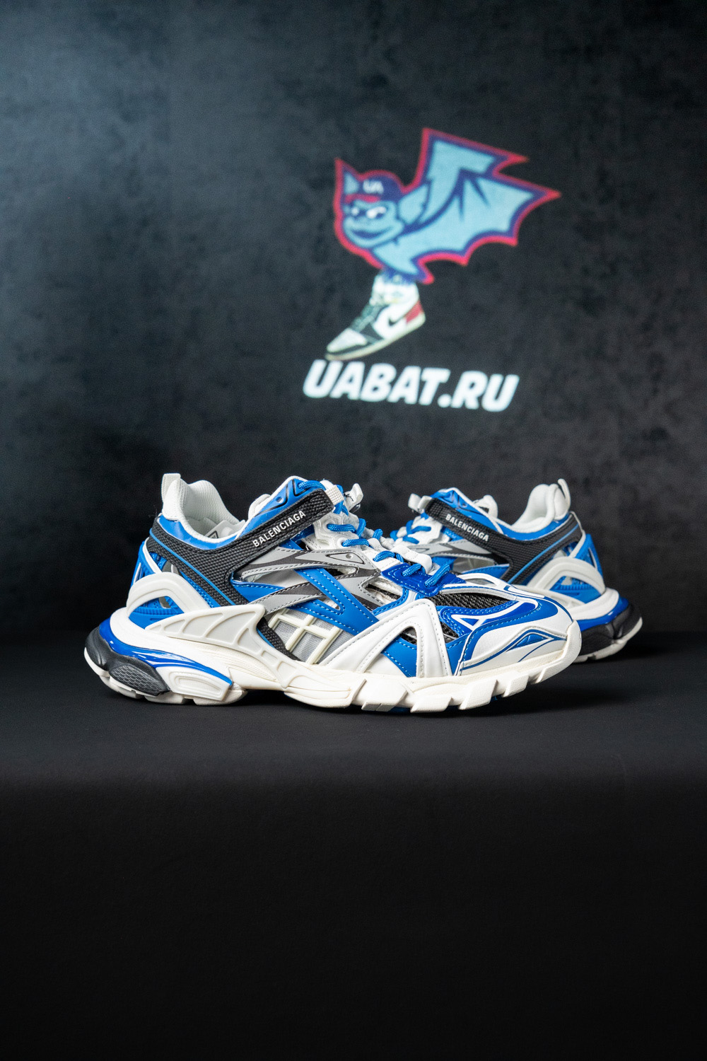 Balenciaga Track.4 Sneaker
