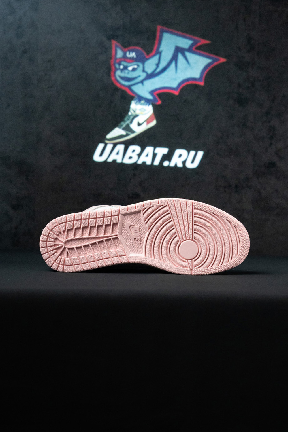 AIR JORDAN 1 RETRO HIGH OG 'WASHED PINK'
