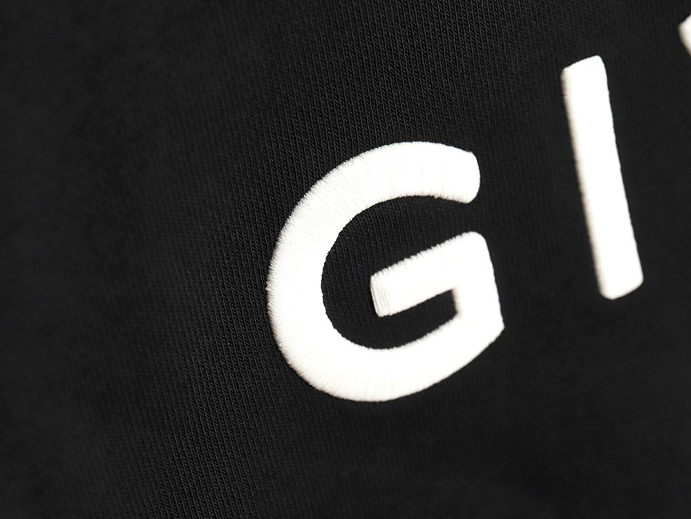 Givenchy round neck sweatshirt with front and back 3D embroidery