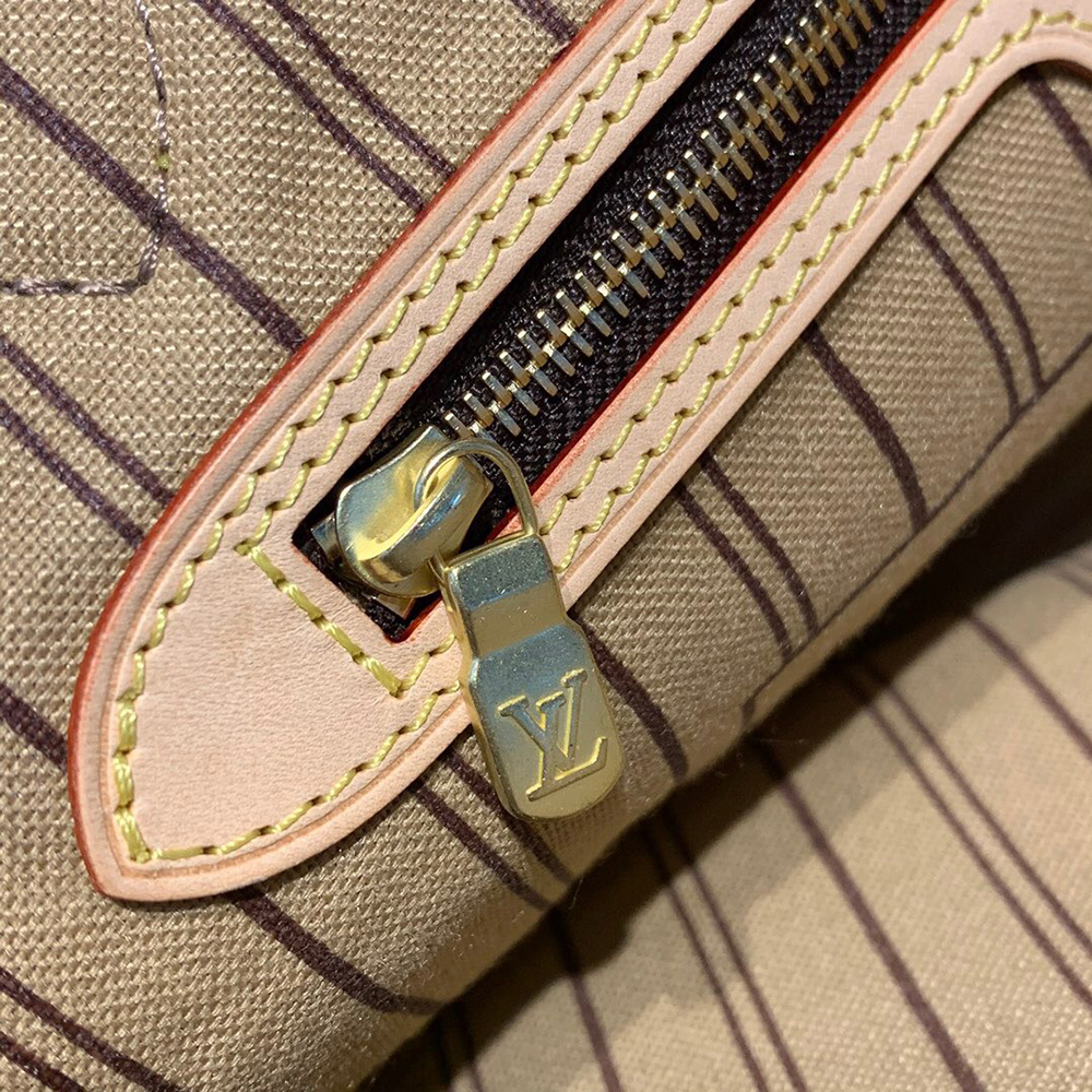 Louis Vuitton Bags N41245 29*12.5*22cm