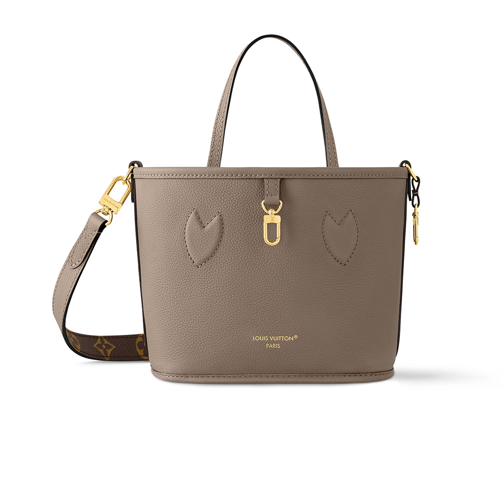 Louis Vuitton Bags M12109 24*14*9cm