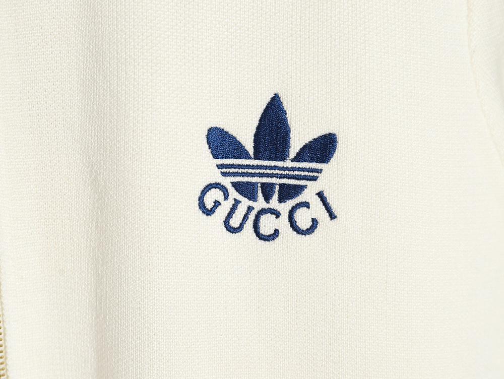 Gucci x Adidas co-branded trefoil embroidered knitted jacket XS-L
