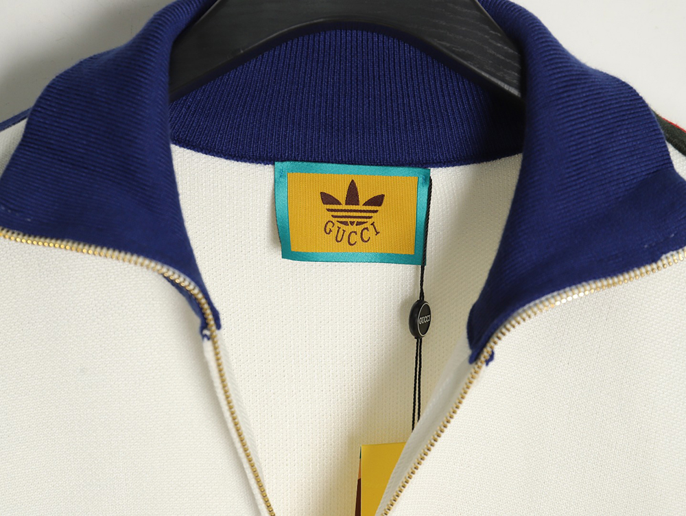 Gucci x Adidas co-branded trefoil embroidered knitted jacket XS-L