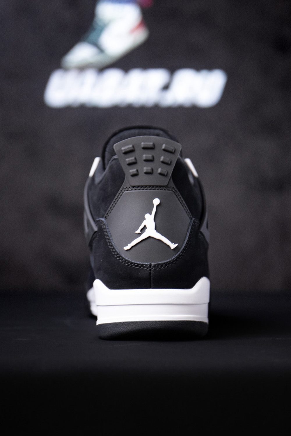 The Air Jordan 4 “White Thunder