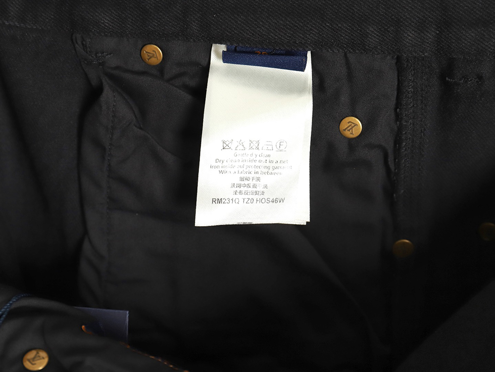 Louis Vuitton embossed monogram denim shorts S-XL