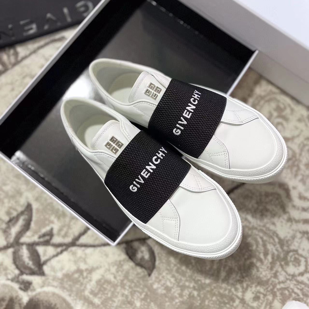 Givenchy LOGO City Sport sneakers with strap