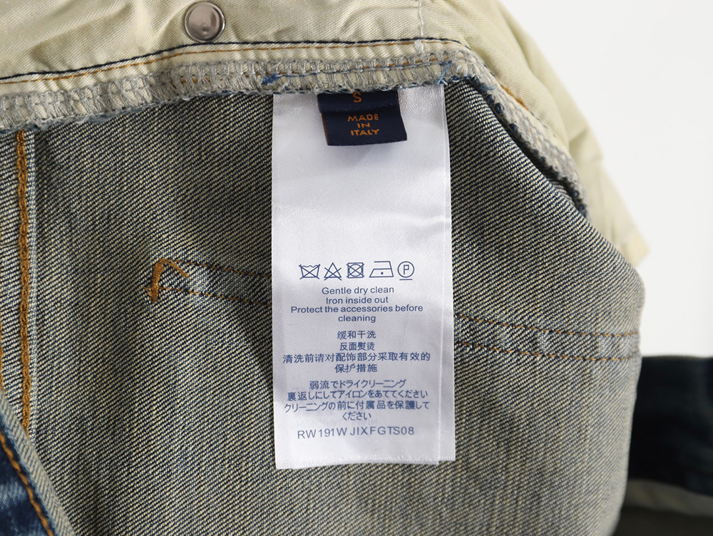 Louis Vuitton graffiti back pocket jeans