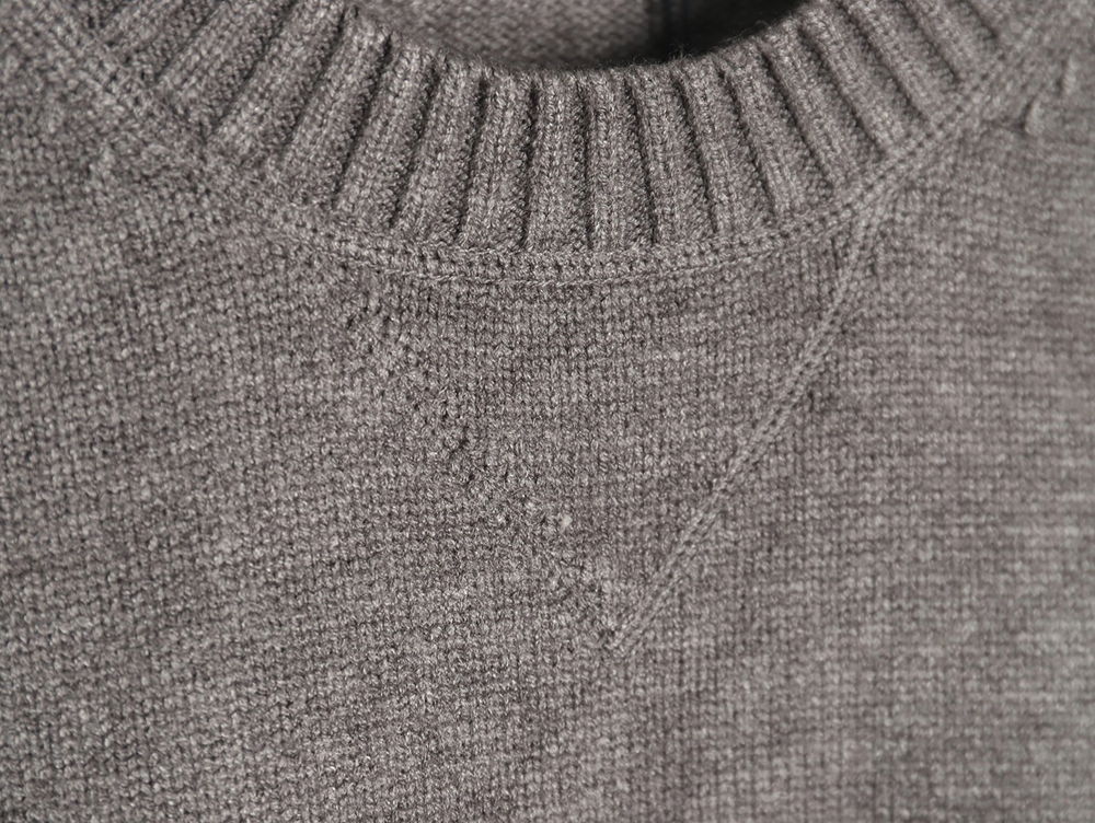 Prada sweater with floral logo on chest TSK1