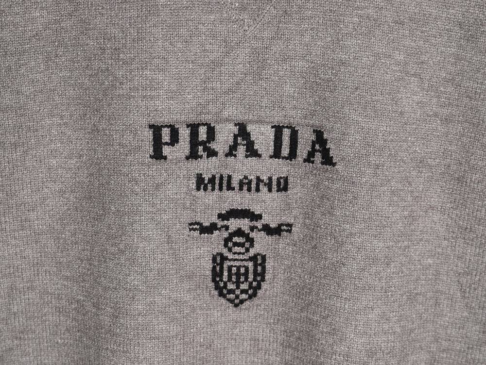 Prada sweater with floral logo on chest TSK1