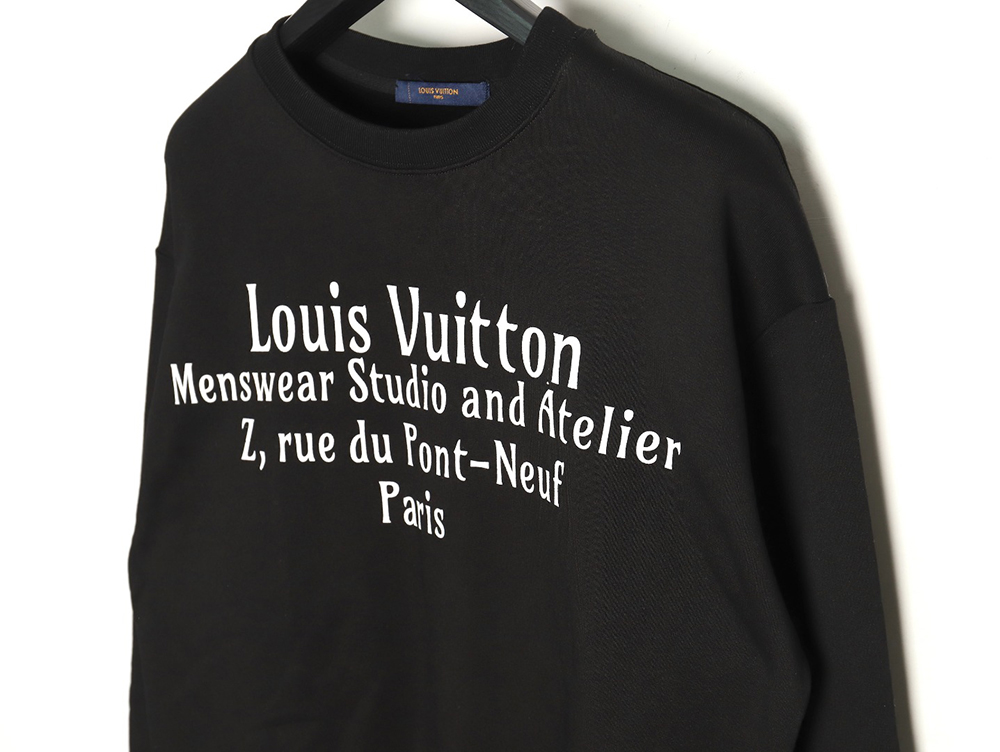 Louis vuitton limited edition slogan V letter sweatshirt TSK1