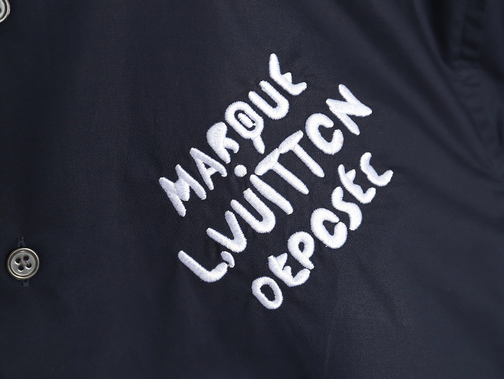 Louis Vuitton long-sleeved shirt with lettering embroidery TSK1