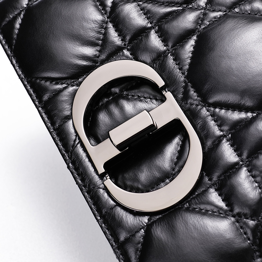 Christian Dior Bags M900