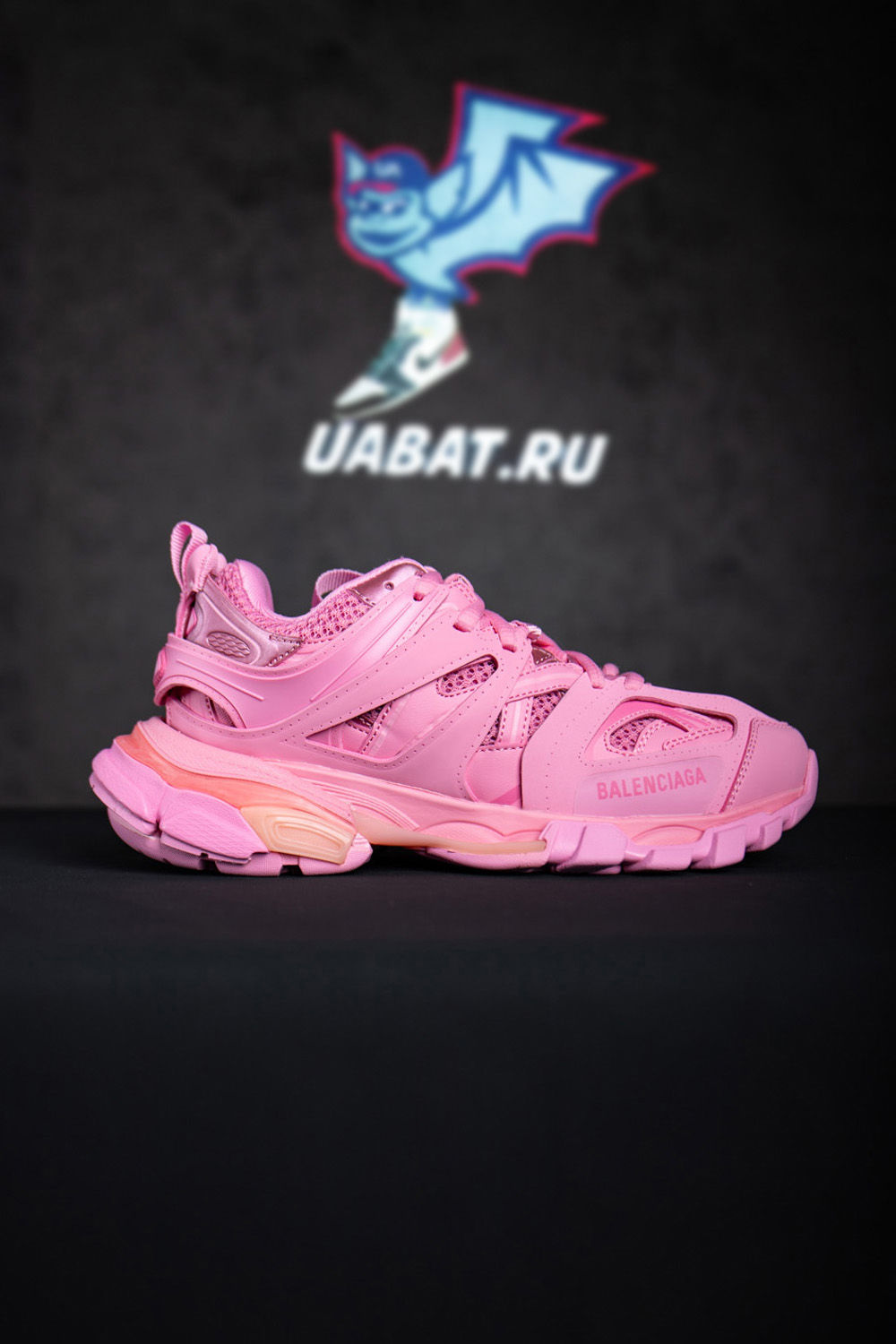 BALENCIAGA TRACK