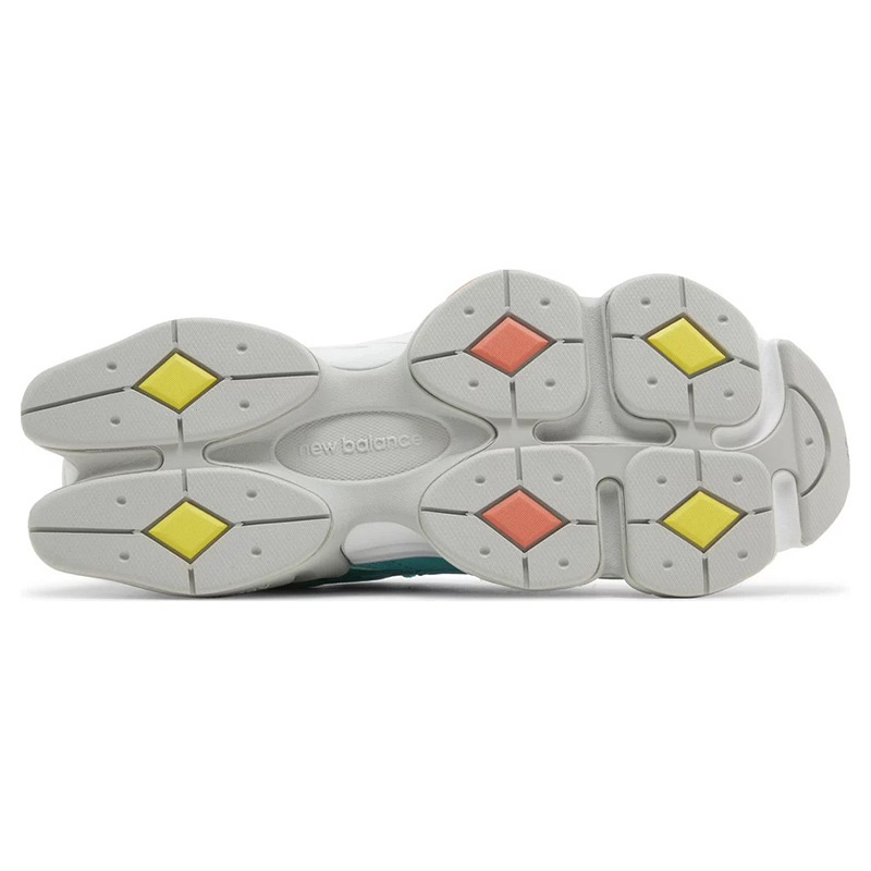 9060 'Cyan Burst' DTLR Exclusive