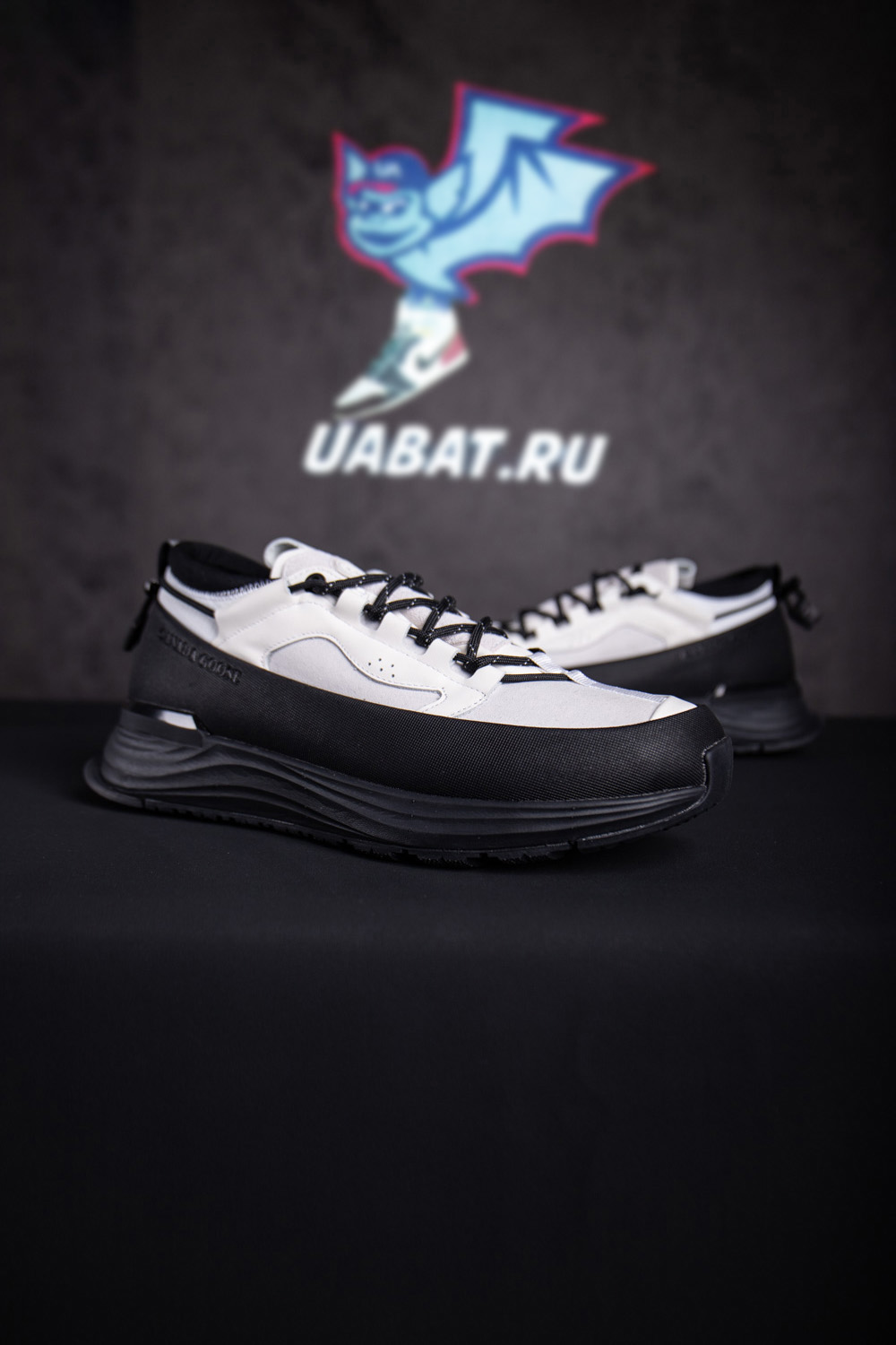 Canada Goose Glacier Trail Sneaker