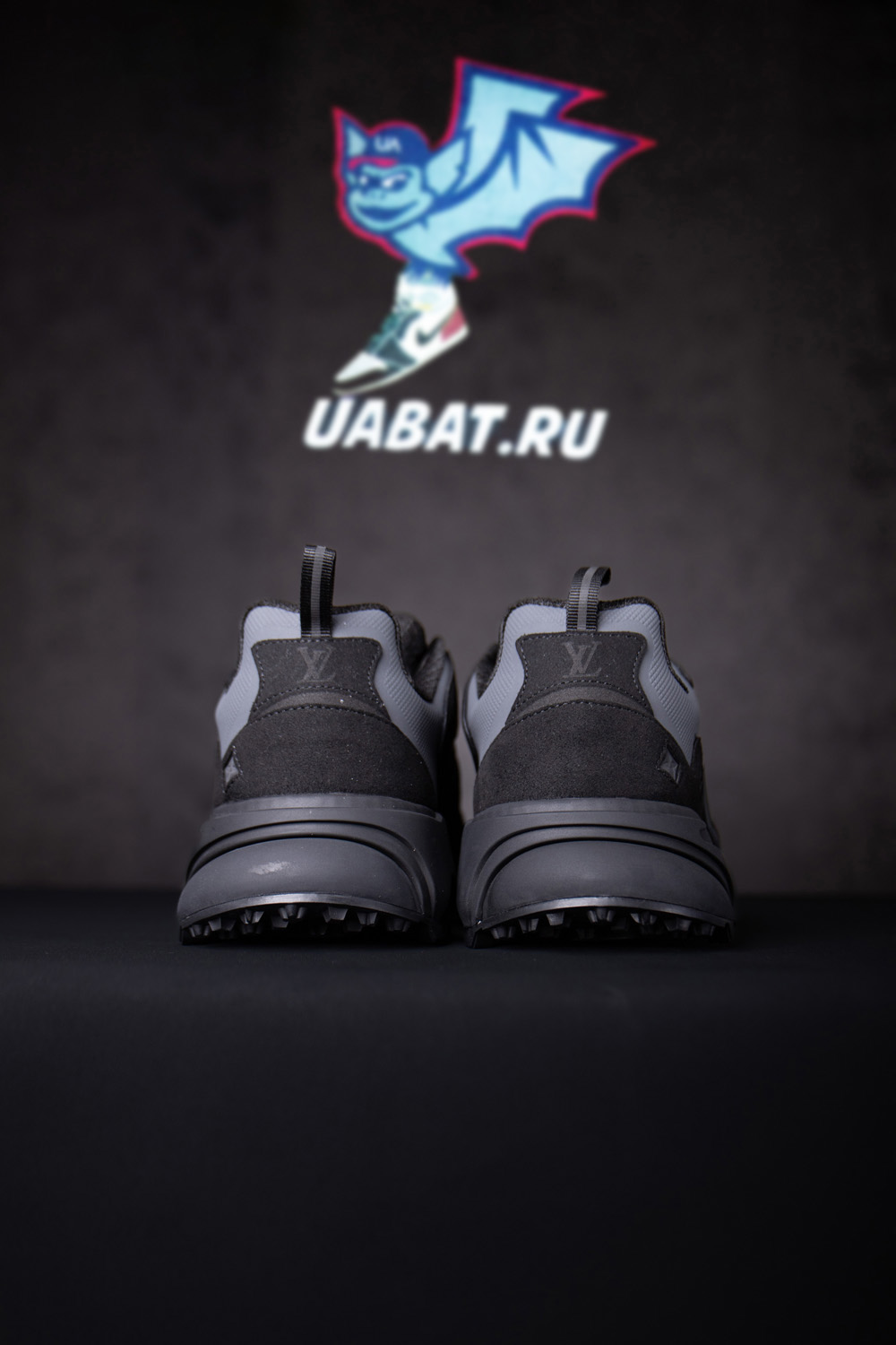 Louis Vuitton Runner Tatic Black