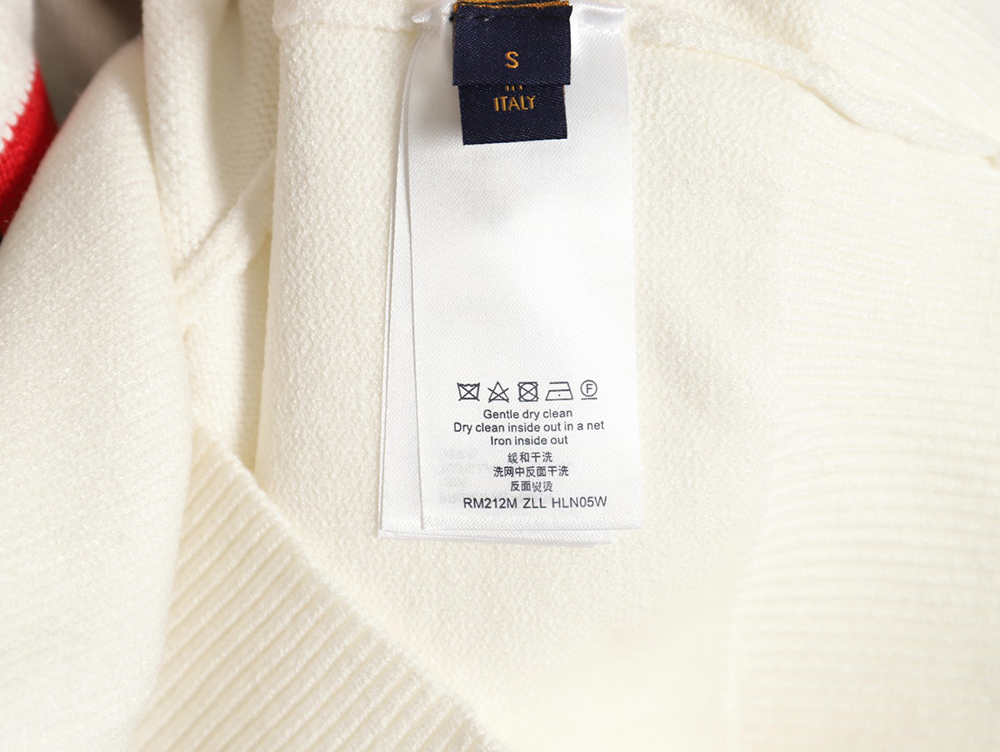 Louis Vuitton clock logo sweater