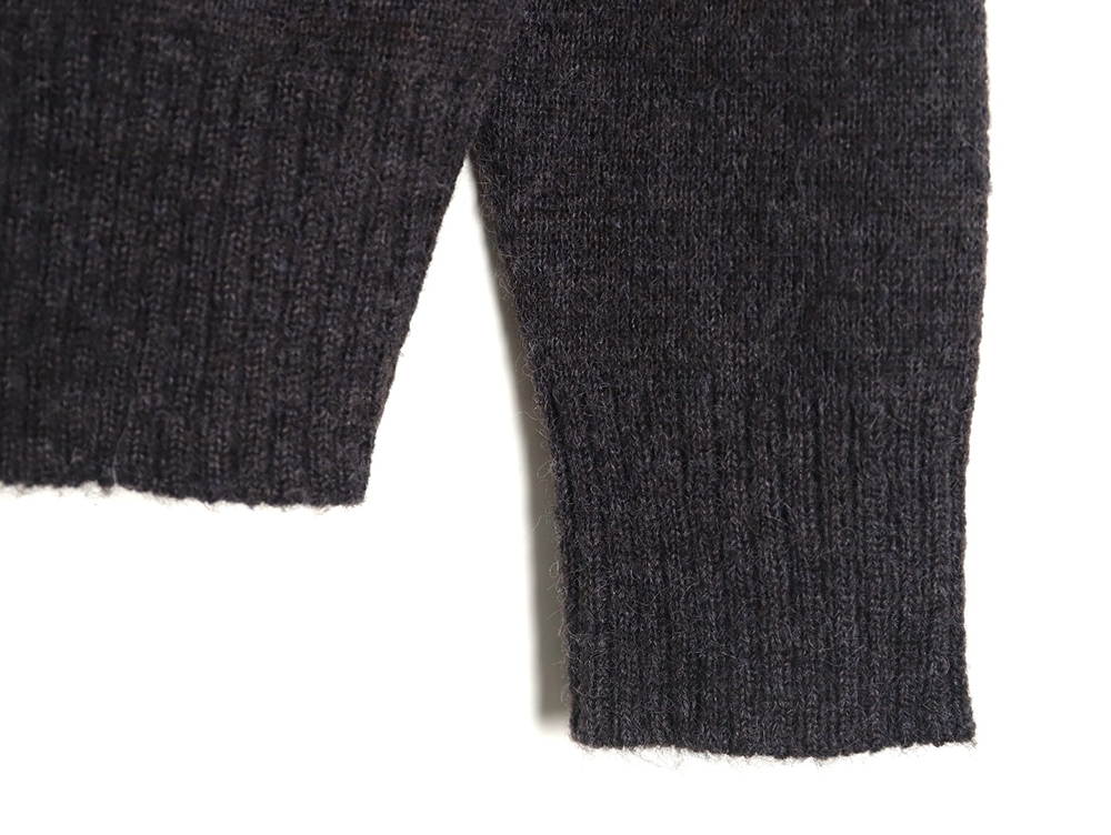Ami Paris Cloud Mohair Cardigan TSK1