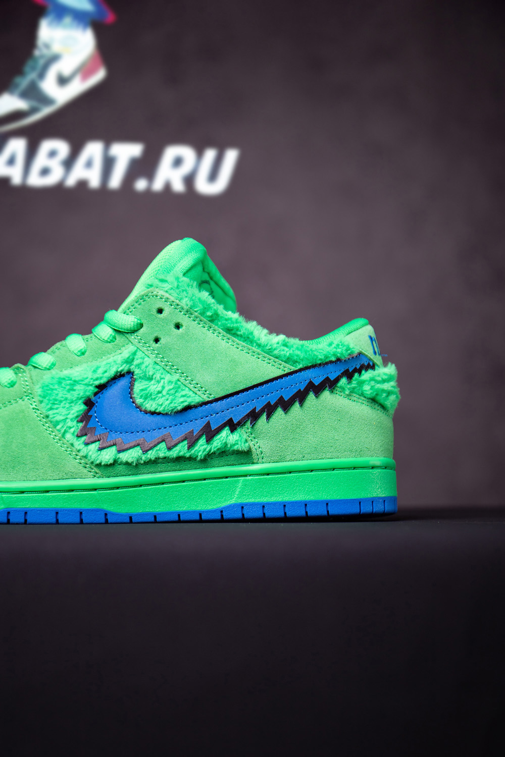 GRATEFUL DEAD X DUNK LOW SB 'GREEN BEAR'