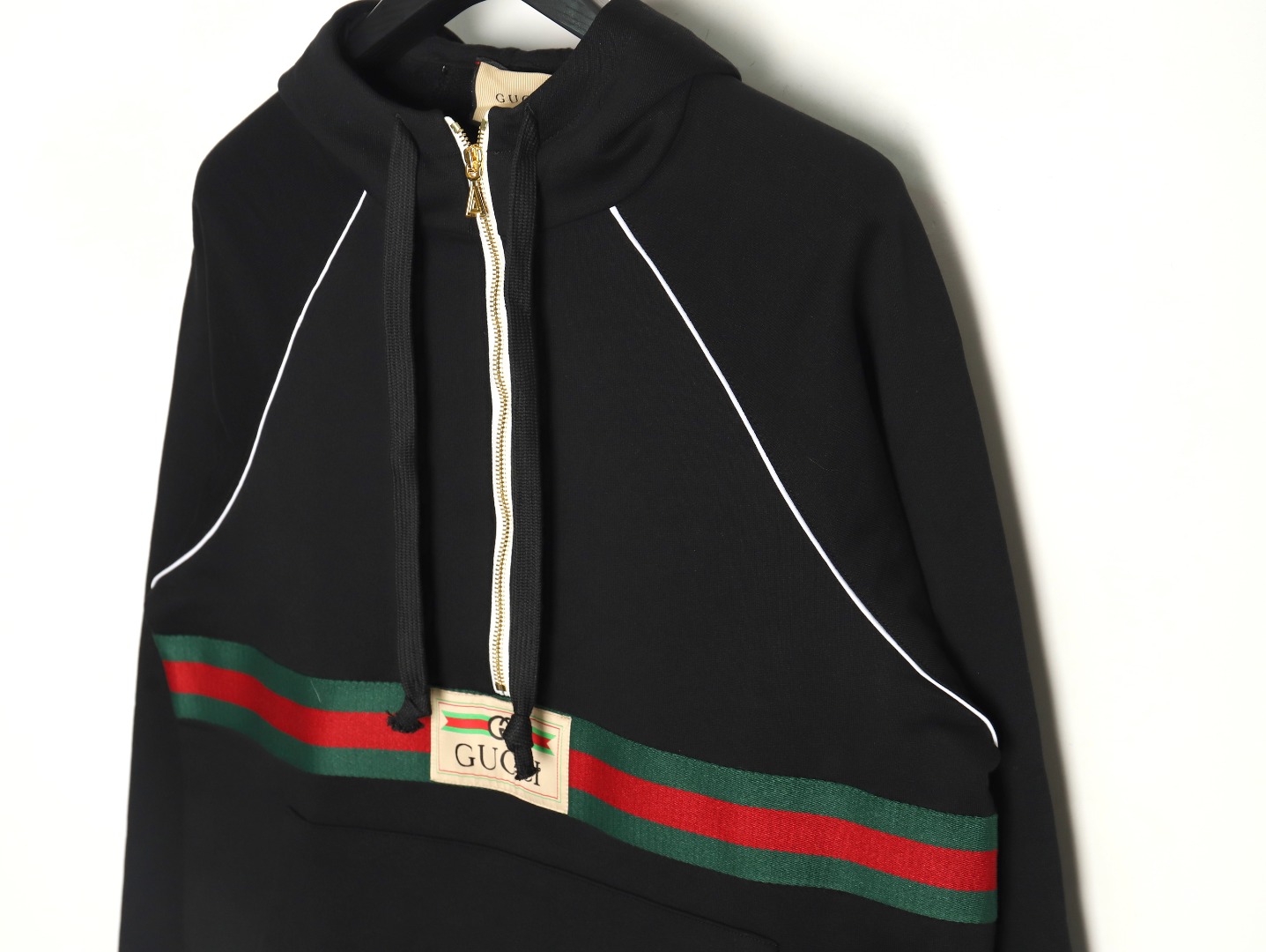 Gucci Red and Green Web Half Zip Long Sleeve Hoodie TSK1