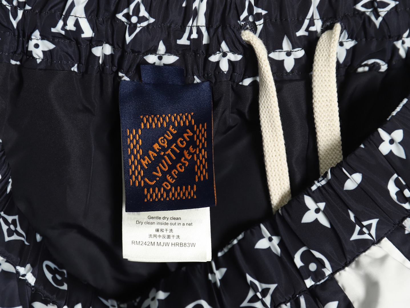 Louis Vuitton monogram print trousers TSK1