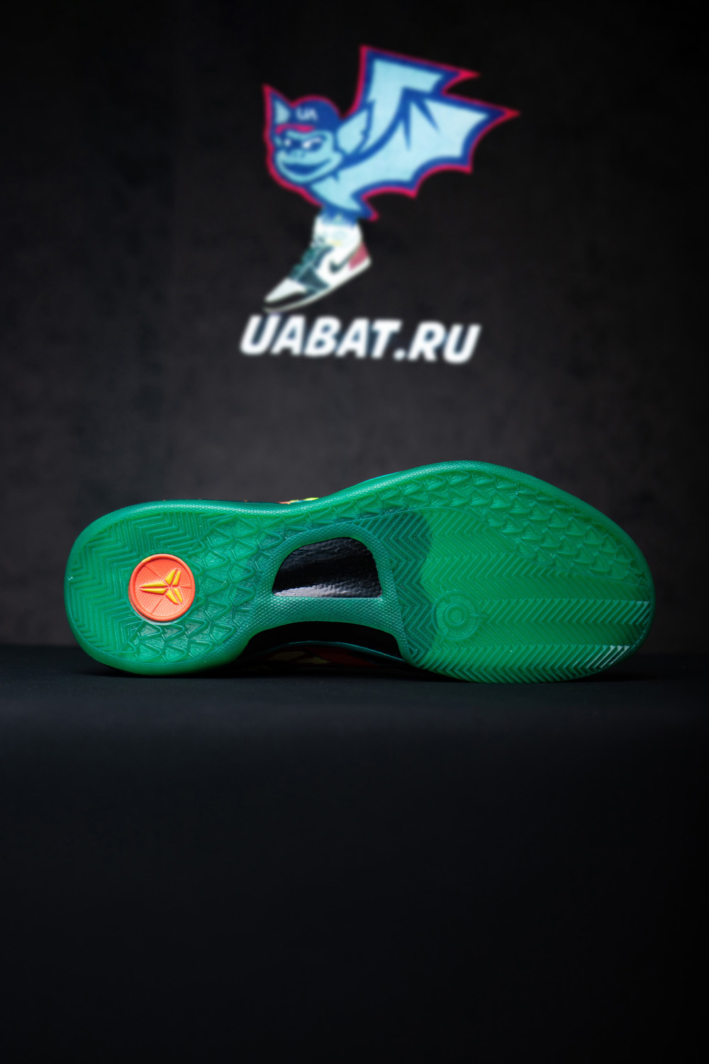 KOBE 8 SYSTEM PREMIUM 'WHAT THE KOBE'