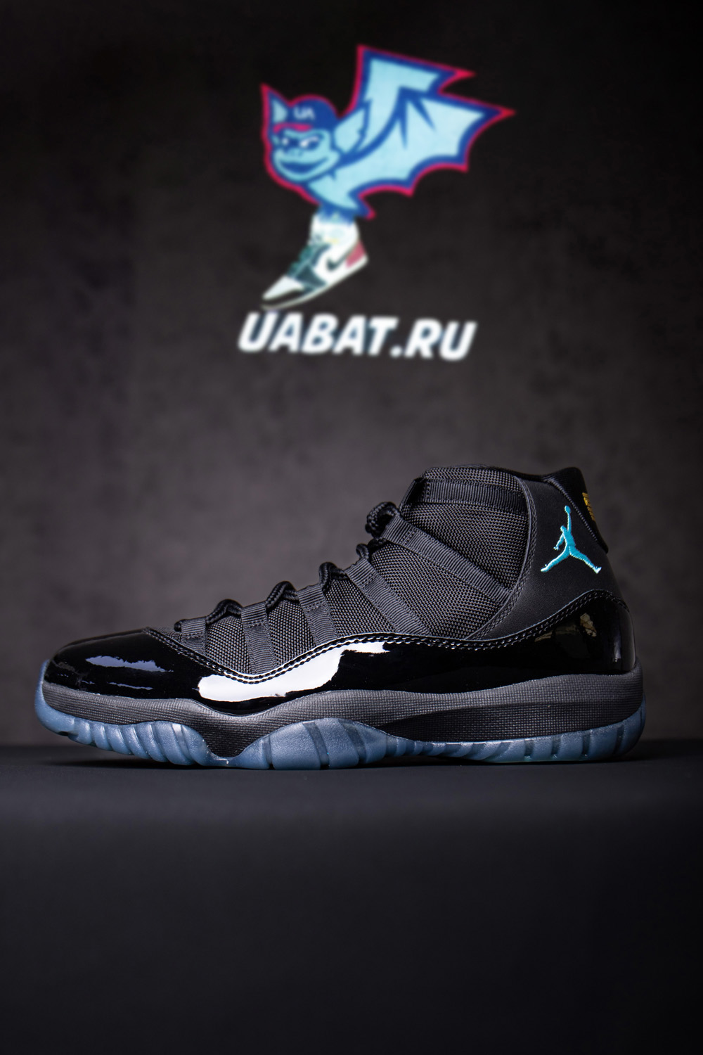 AIR JORDAN 11 RETRO "GAMMA BLUE"