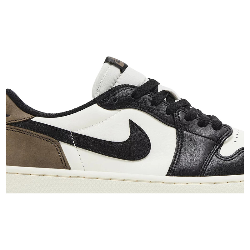 Air Jordan 1 Retro Low OG 