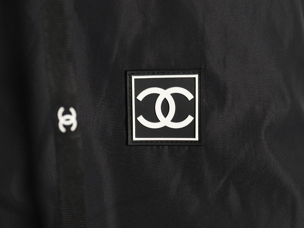 Chanel Embroidered Slogan Vintage Zipper Hooded Trench Coat