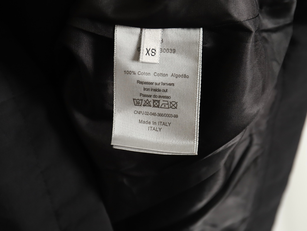 Dior letter embroidered hooded trench coat TSK1