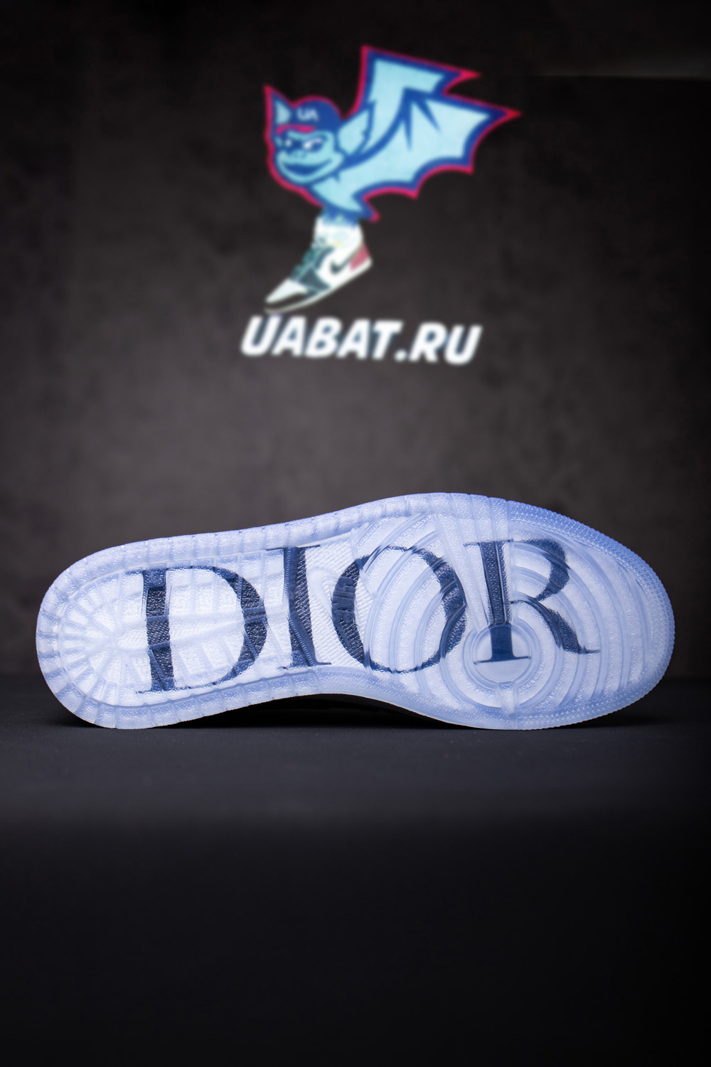 DIOR X AIR JORDAN 1 LOW