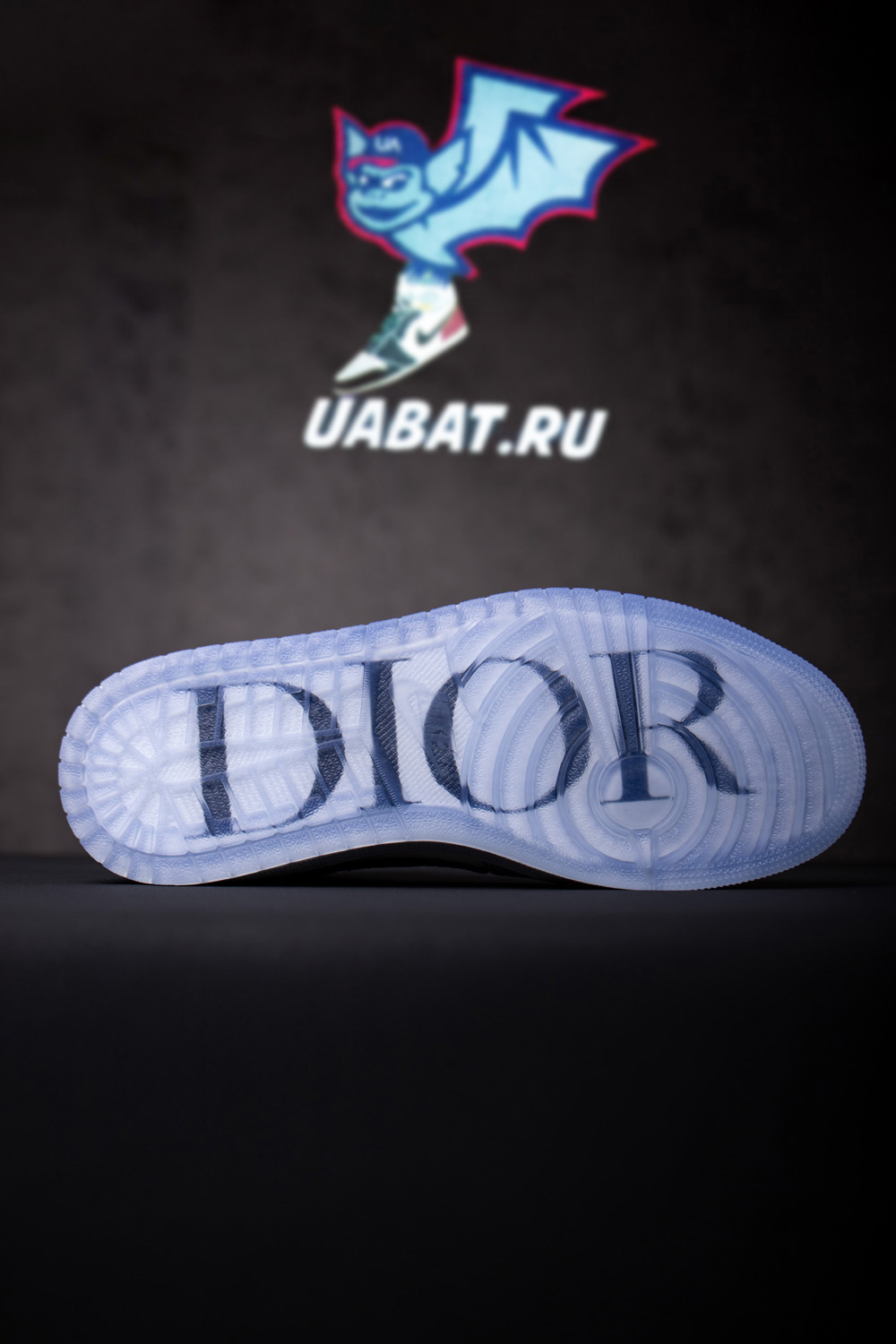 DIOR X AIR JORDAN 1 HIGH