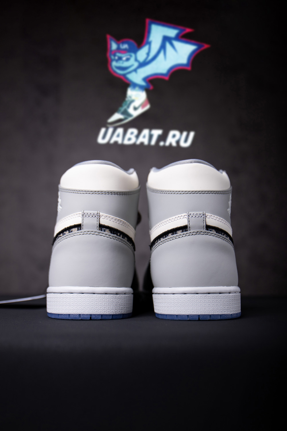 DIOR X AIR JORDAN 1 HIGH