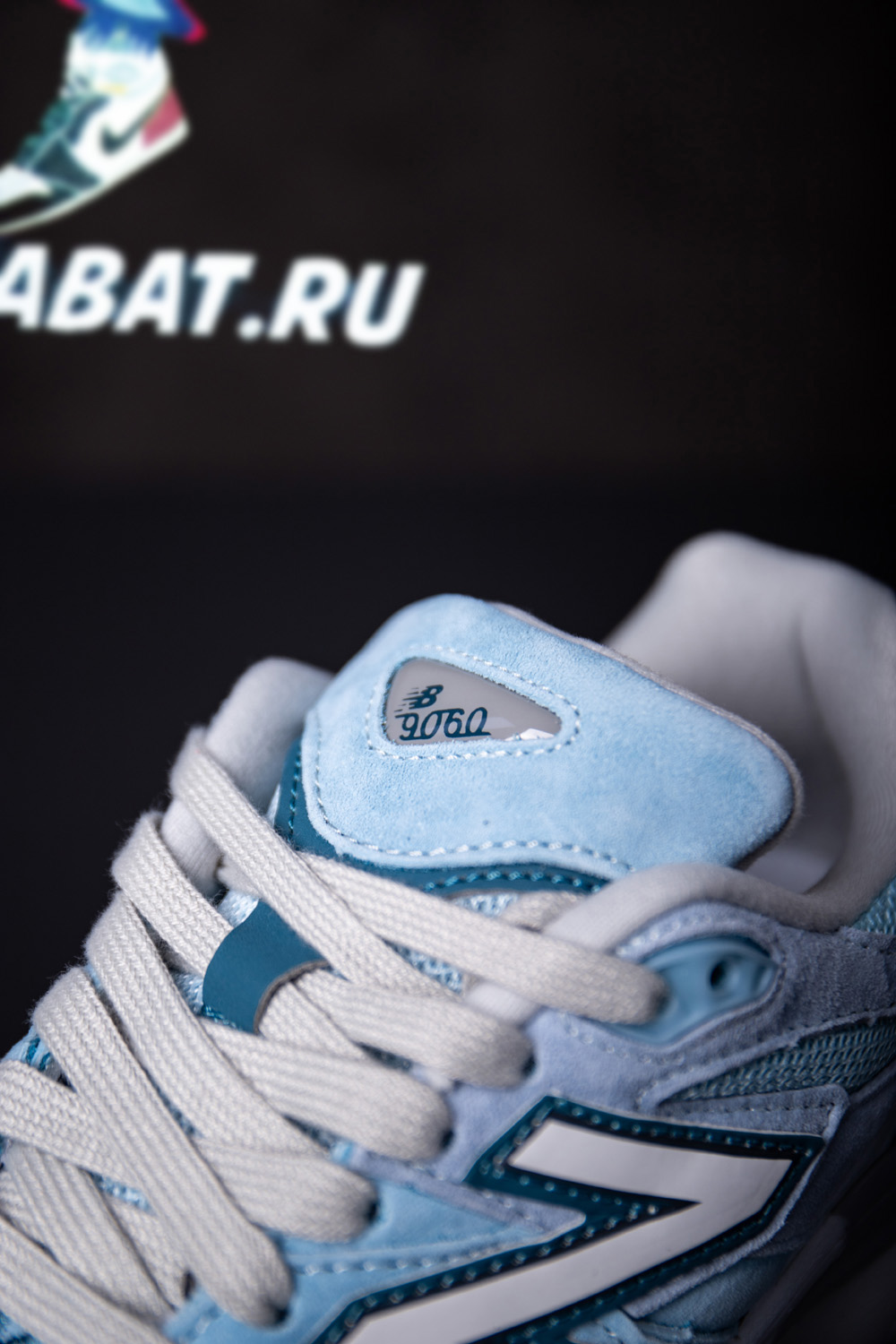 New Balance 9060 