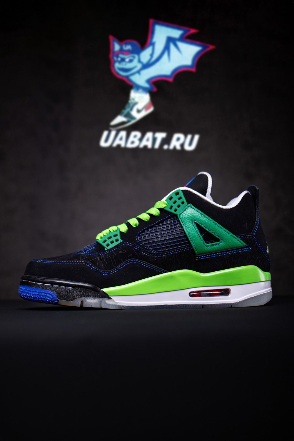 AIR JORDAN 4 RETRO 