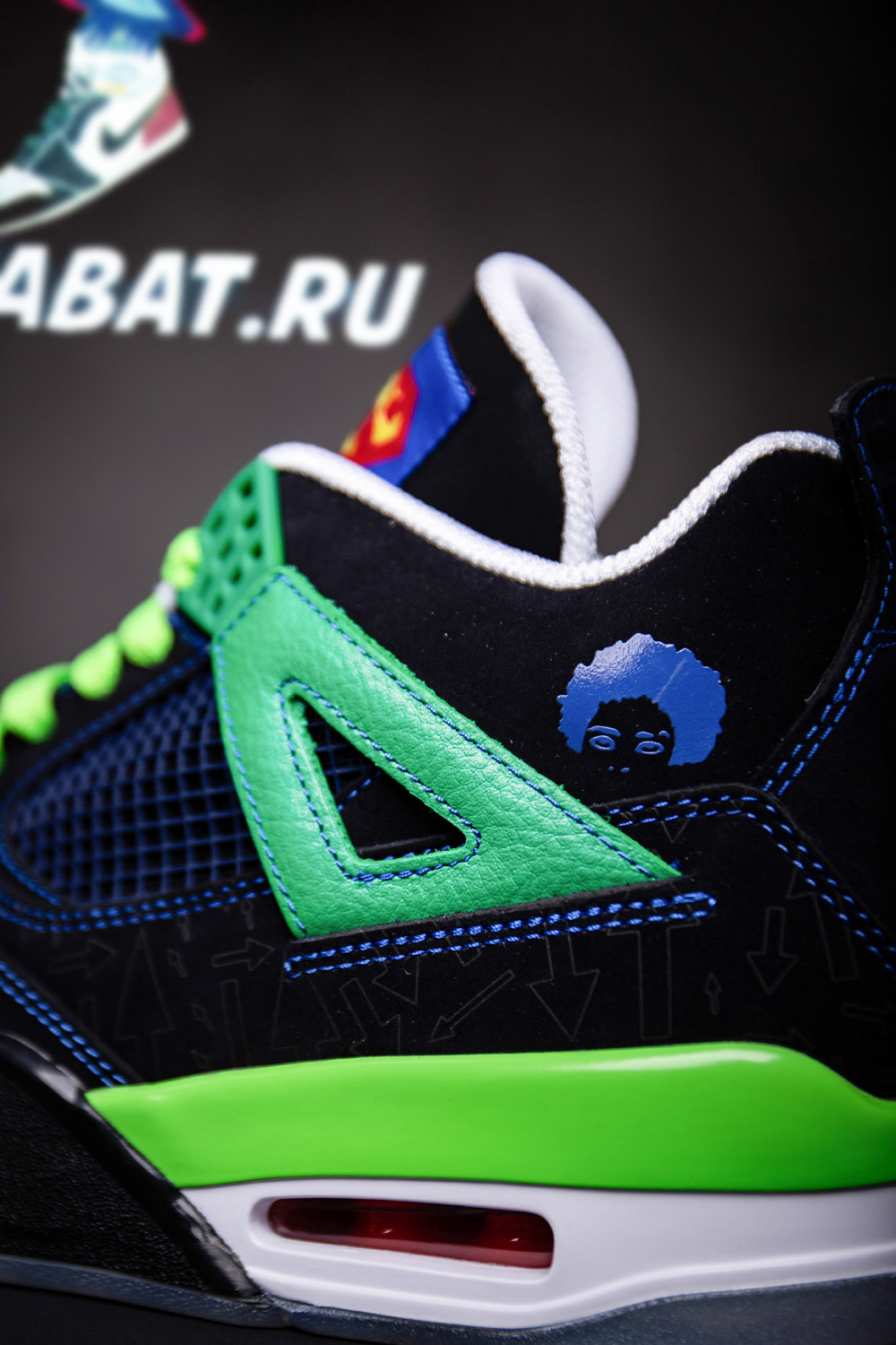 AIR JORDAN 4 RETRO 