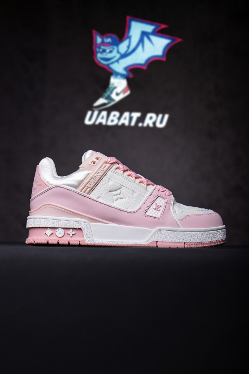 Louis Vuitton Trainer Pink Rose