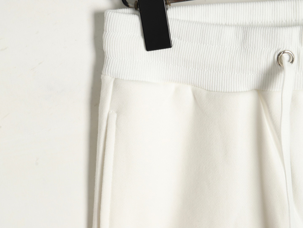 Ami classic heart embroidered trousers
