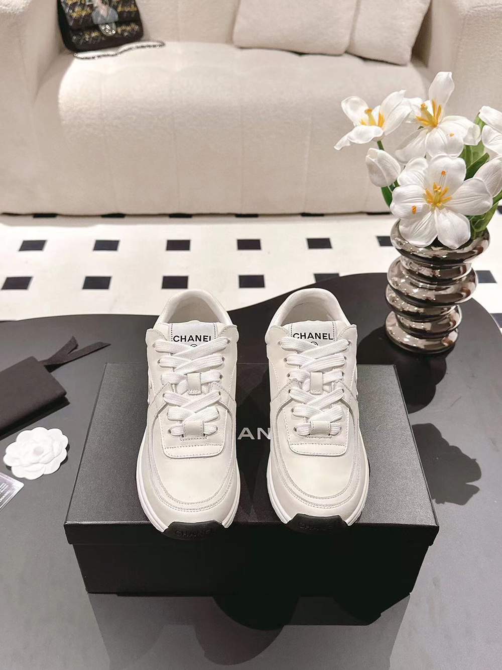 Chanel CC Low-Top Sneakers White