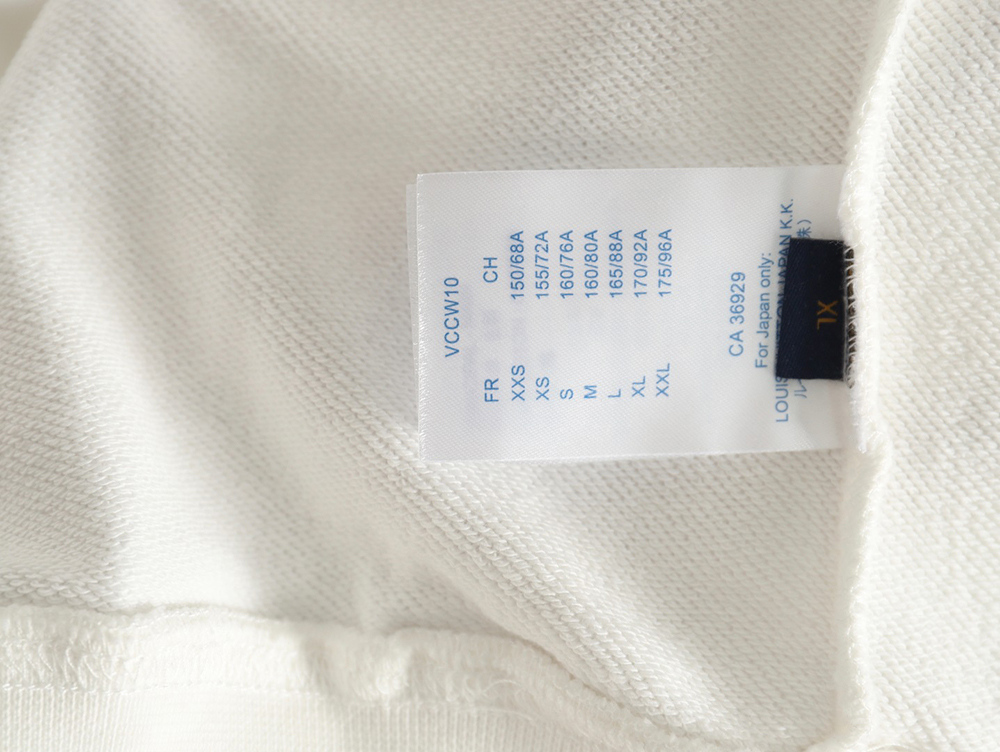 Louis Vuitton Gradient Necklace Pendant Print Sweatshirt