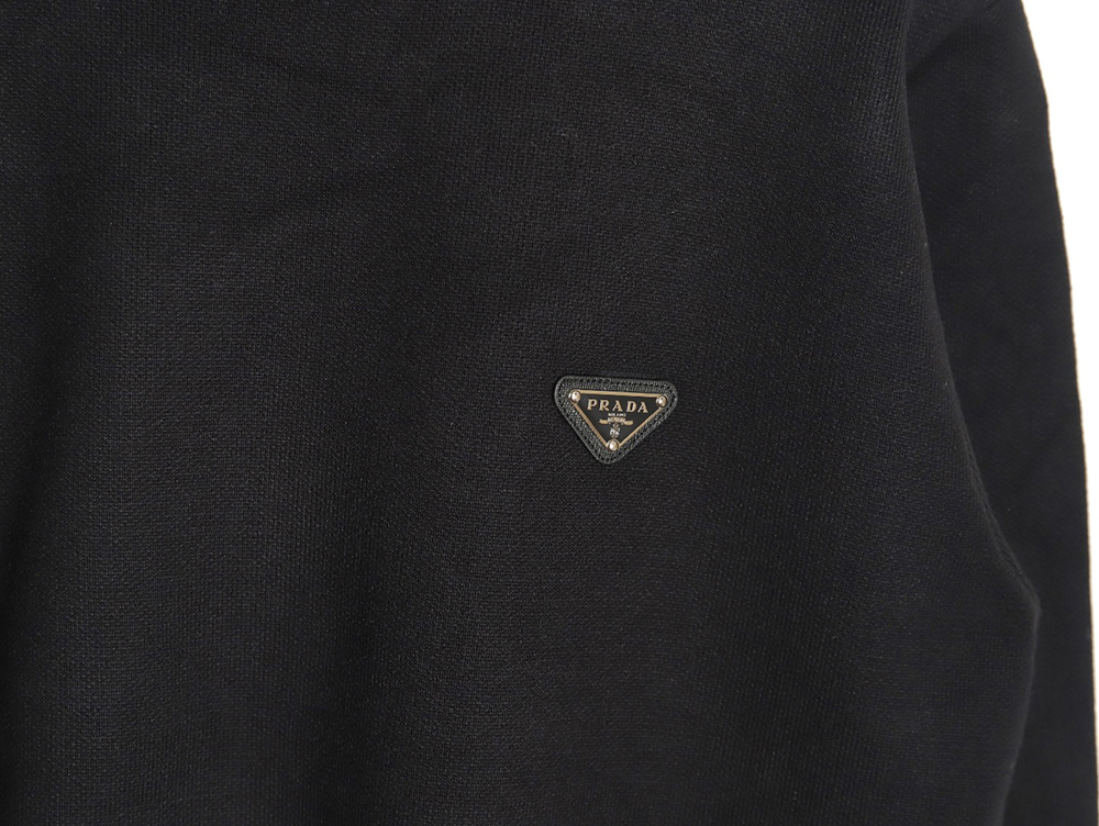 Prada triangle logo knitted sweater TSK2