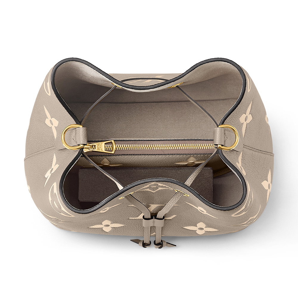 Louis Vuitton Bags M45555 26*26*18cm