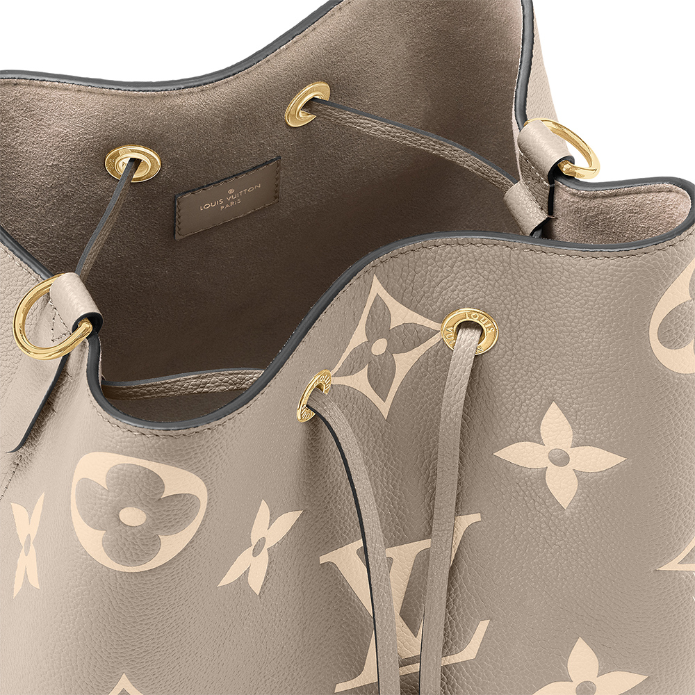 Louis Vuitton Bags M45555 26*26*18cm