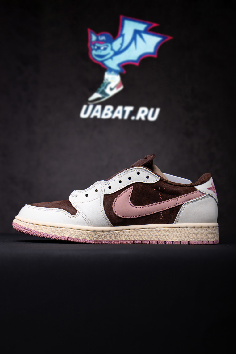 Travis Scott x Air Jordan 1 Low OG "Dark Pony"