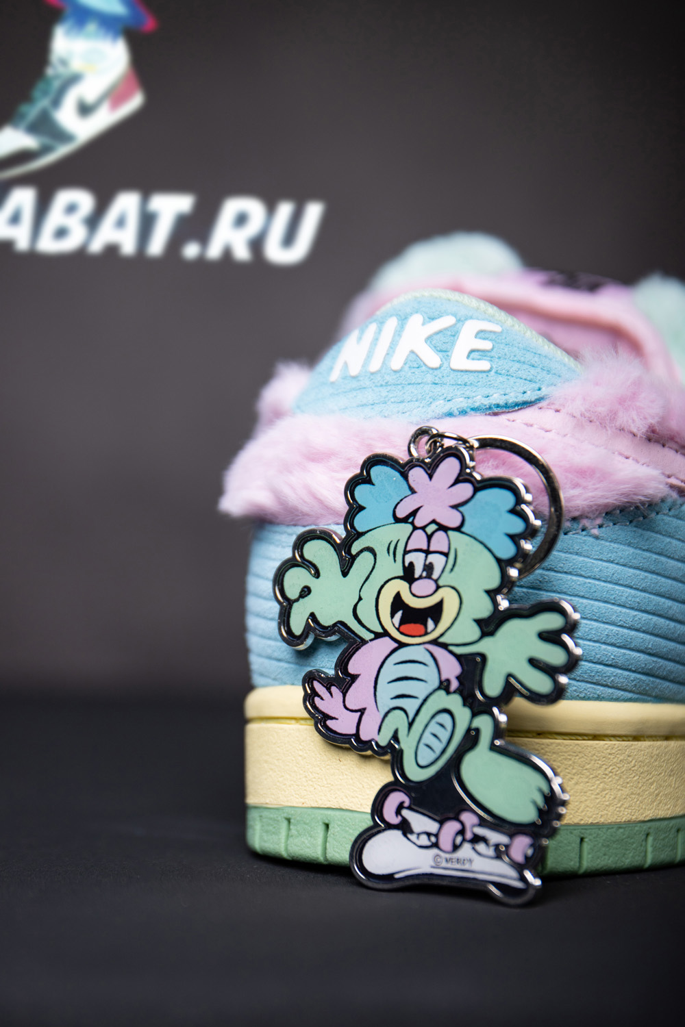 Verdy x Dunk Low SB 
